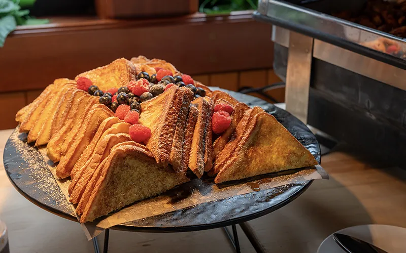 Brunch Cruise Aboard Northern Lights | Boston Sailing